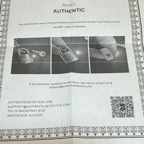 #207 Louis Vuitton Gold Lock and Key with COA - Picture 6 of 6